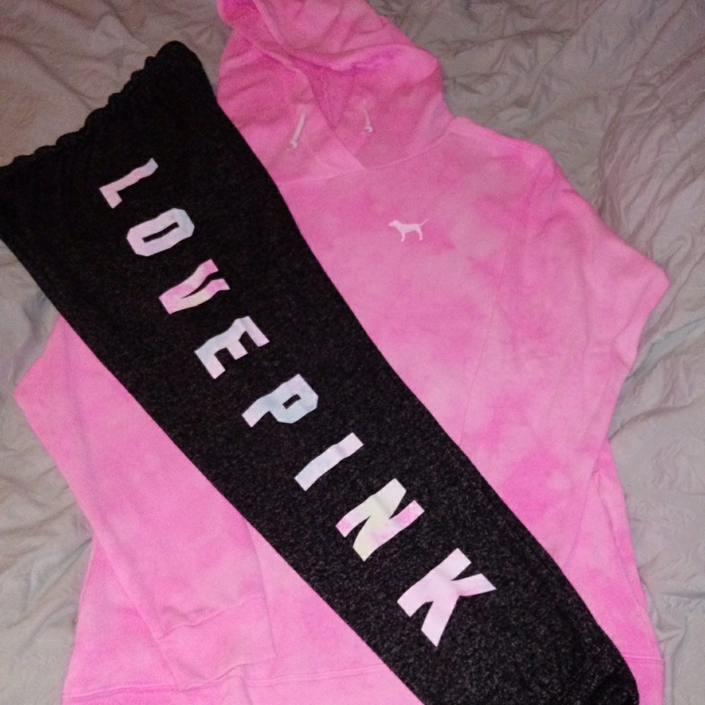 More VS Pink